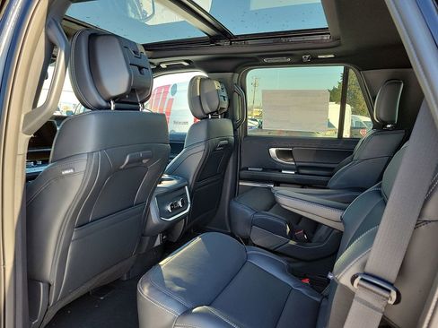 New 2026 Ford Expedition Platinum w/ Stealth Appearance Package image 10