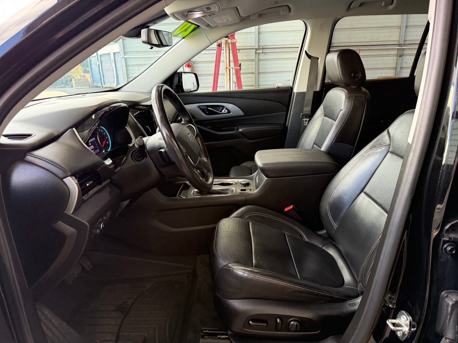 Used 2020 Chevrolet Traverse RS AWD/4WD image 11