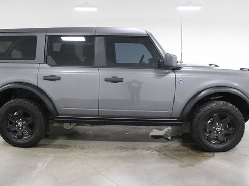 Used 2024 Ford Bronco Black Diamond image 11