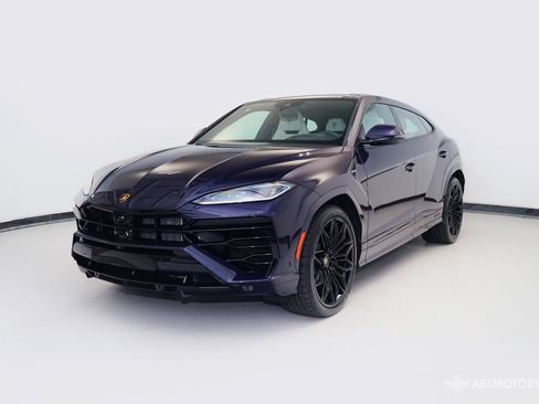 Used 2025 Lamborghini Urus SE AWD/4WD image 2