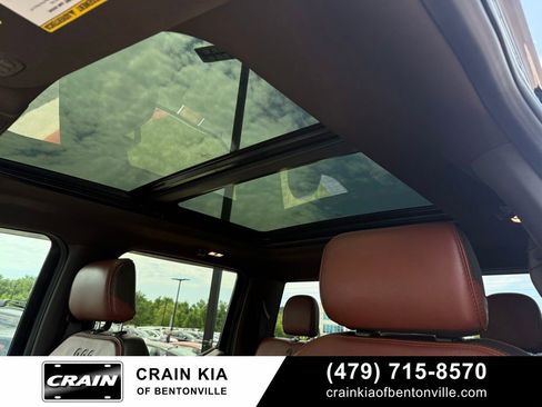 Used 2019 Ford F350 King Ranch w/ King Ranch Ultimate Package AWD/4WD image 22