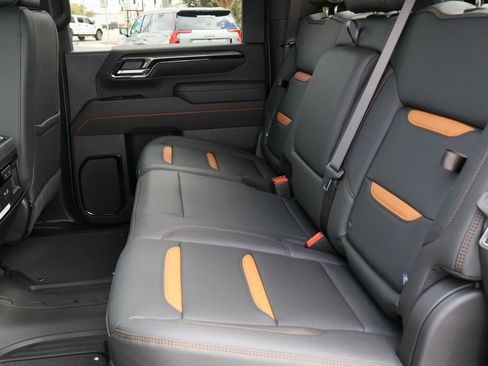 New 2026 GMC Sierra 2500 AT4 w/ AT4 Premium Plus Package image 21