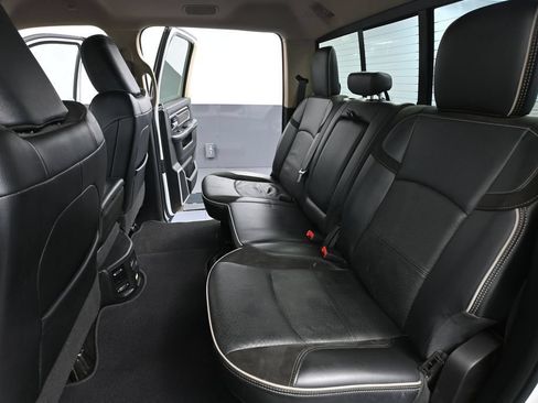 Used 2022 RAM 2500 Laramie AWD/4WD image 29