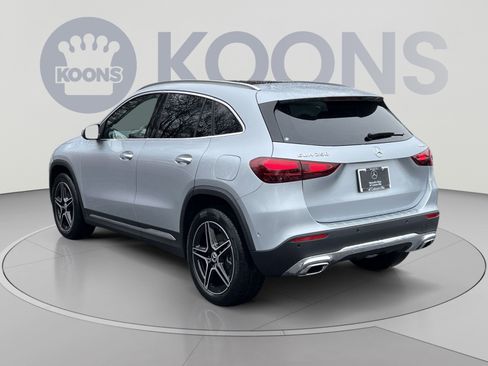 Used 2026 Mercedes-Benz GLA 250 4MATIC image 4