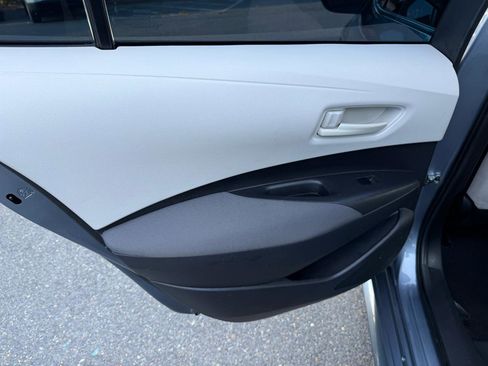Used 2023 Toyota Corolla LE FWD image 20