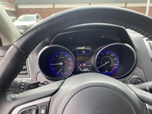 Used 2016 Subaru Outback 2.5i Limited image 12