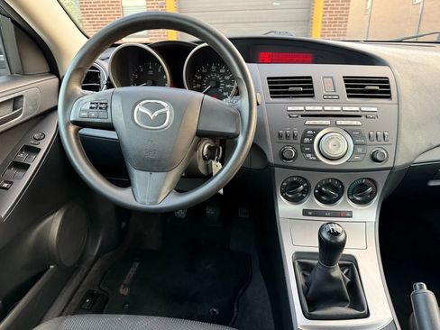 Used 2010 MAZDA MAZDA3 i Sport image 12