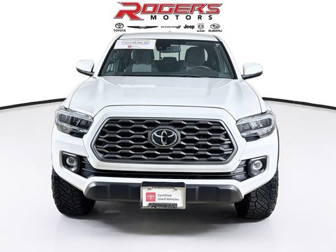 Certified 2021 Toyota Tacoma TRD Off-Road w/ Technology Package AWD/4WD image 7