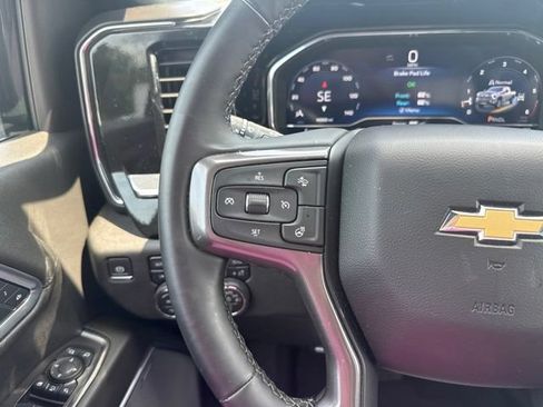 Used 2025 Chevrolet Silverado 3500 High Country AWD/4WD image 22