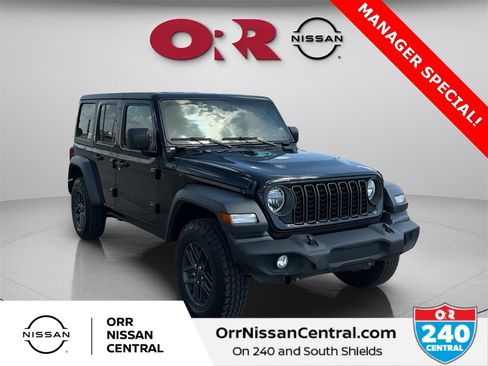 Used 2024 Jeep Wrangler Sport S image 3