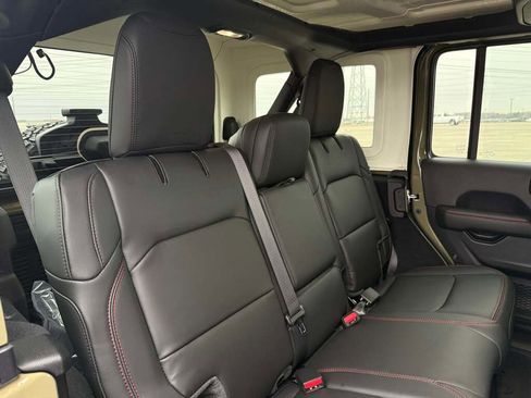New 2026 Jeep Wrangler Unlimited Rubicon image 22