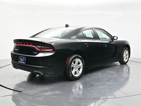 Used 2023 Dodge Charger SXT RWD image 5