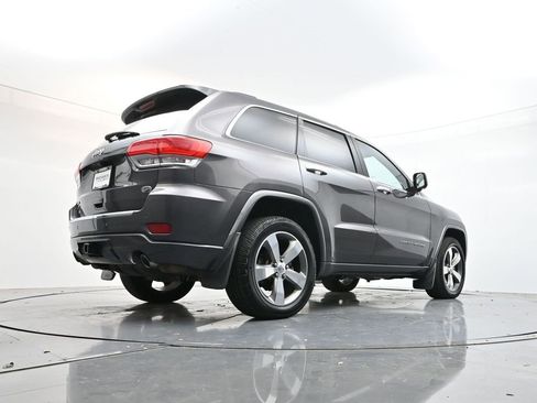 Used 2015 Jeep Grand Cherokee Overland w/ Advanced Technology Group image 39