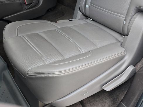 Used 2015 GMC Yukon Denali w/ Premium Package image 87