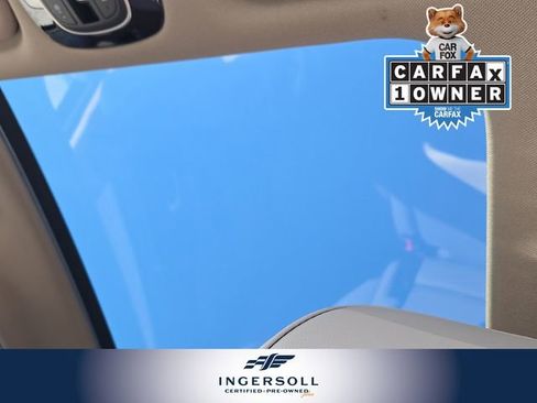 Used 2023 Hyundai Santa Fe SEL w/ Premium Package image 18