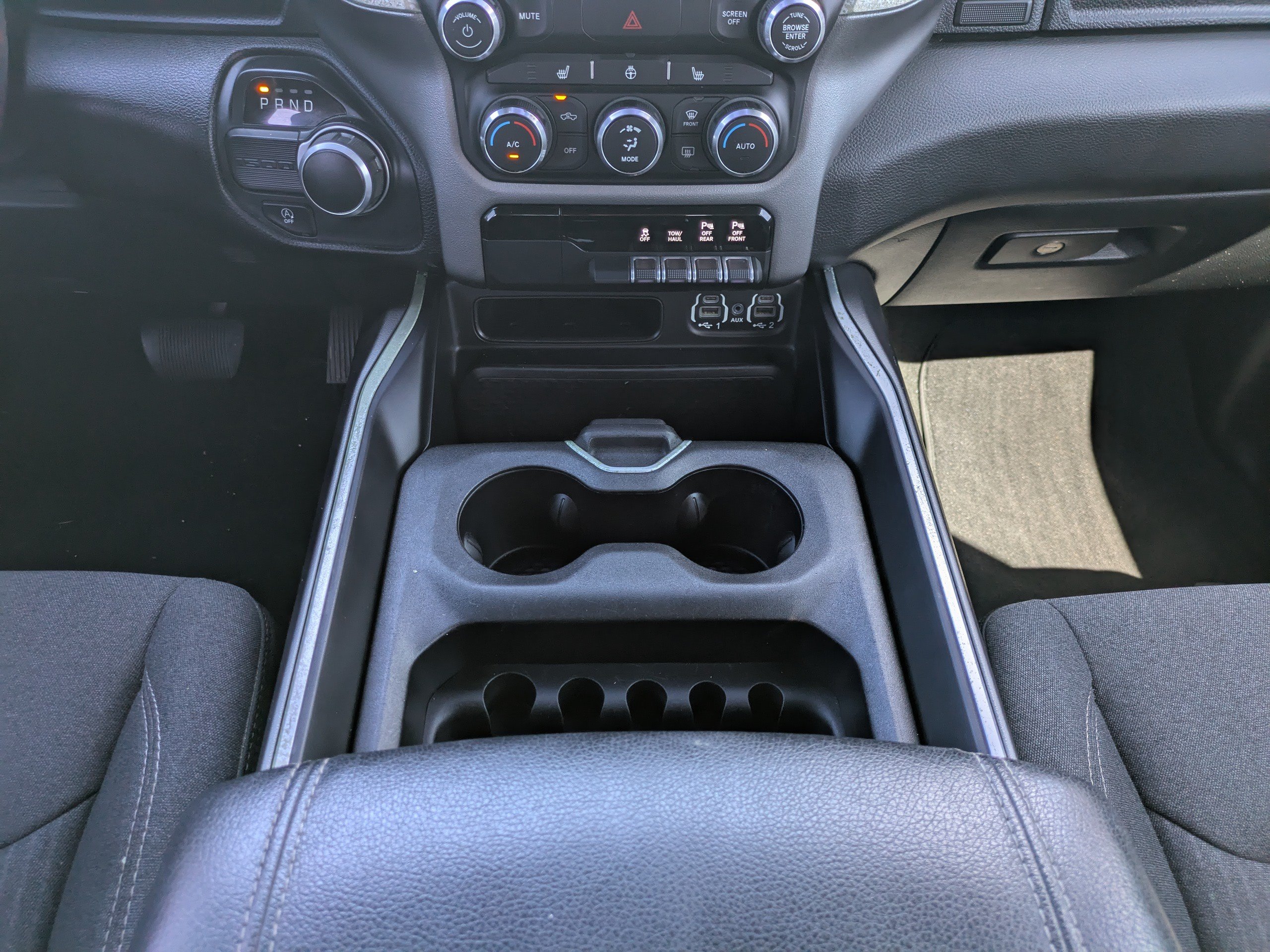 Used 2020 RAM 1500 Big Horn RWD image 18