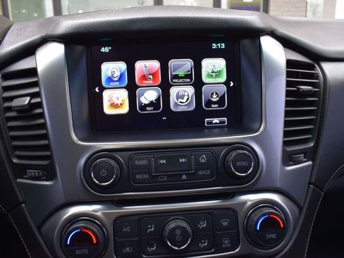 Used 2018 Chevrolet Suburban LT image 36