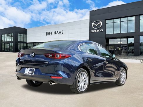 Used 2025 MAZDA MAZDA3 s image 3