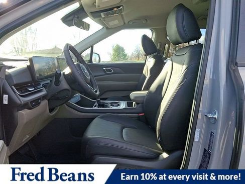 New 2026 Kia Carnival EX image 9