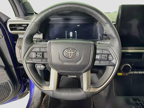 Used 2024 Toyota Tacoma Limited AWD/4WD image 14