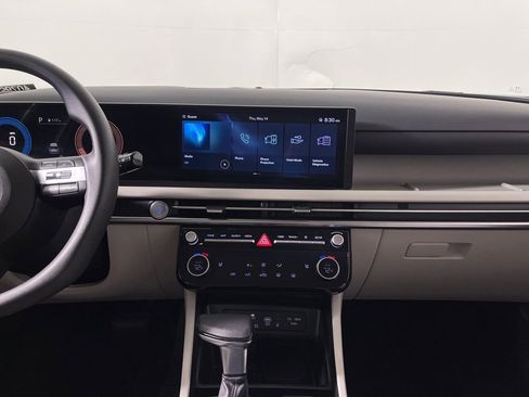 Certified 2025 Hyundai Tucson SEL AWD/4WD image 16