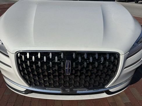 Used 2025 Lincoln Corsair Grand Touring image 22