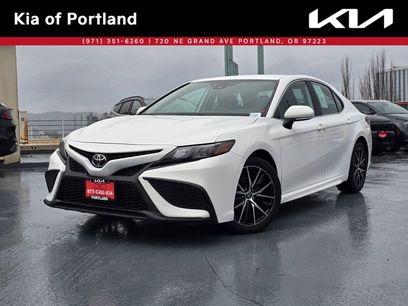 Used 2024 Toyota Camry SE w/ Cold Weather Package