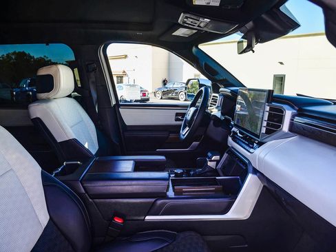 Used 2025 Toyota Tundra Capstone image 20