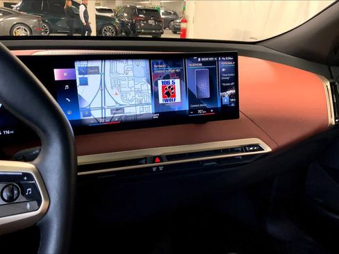 Certified 2023 BMW iX xDrive50 w/ Premium Package image 6