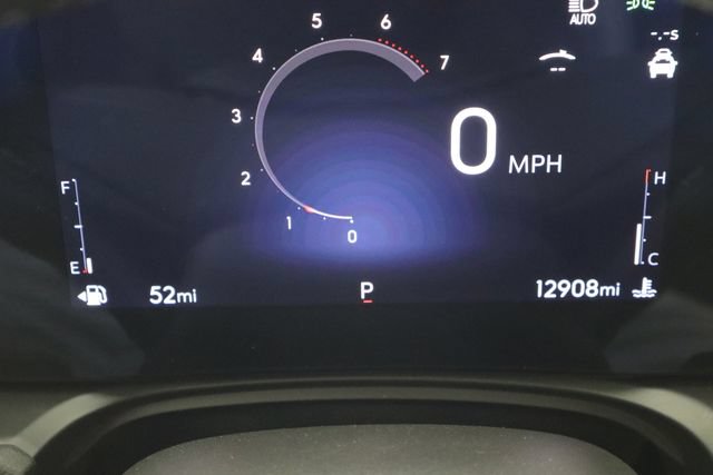 Used 2025 Buick Encore GX Sport Touring w/ Advanced Technology Package FWD image 8