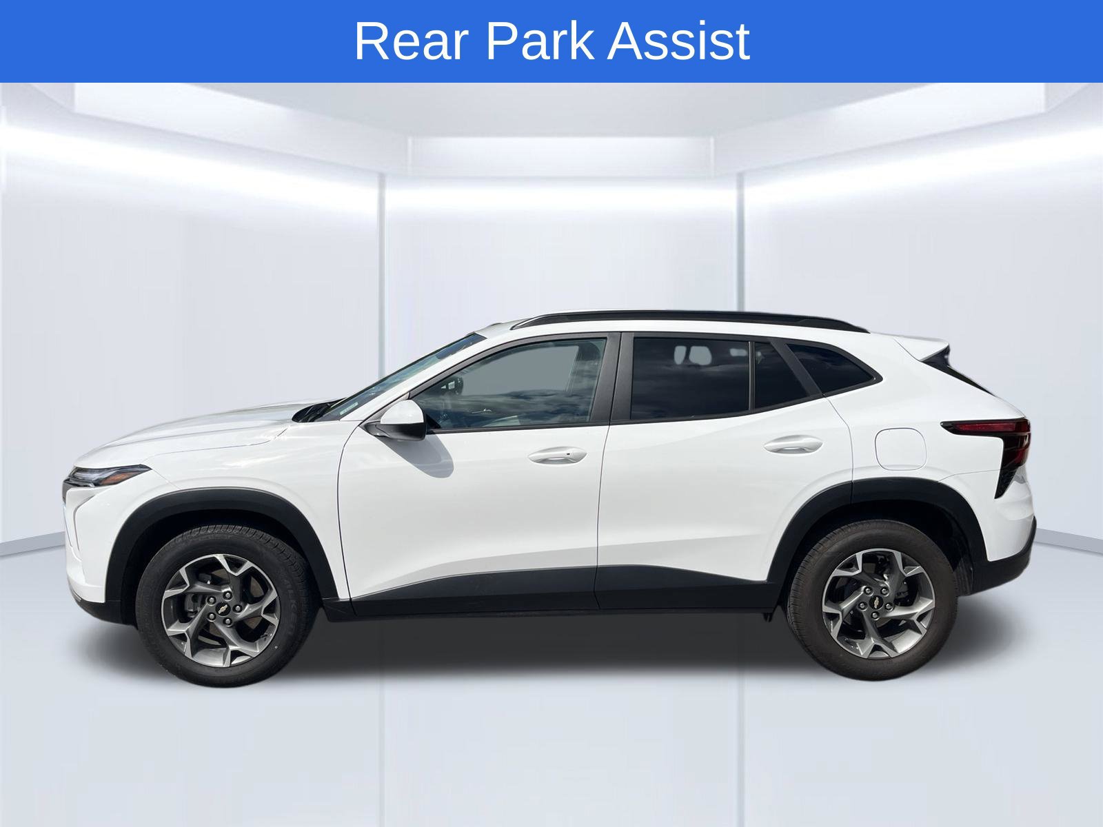 Used 2024 Chevrolet Trax LT w/ Driver Confidence Package FWD image 10