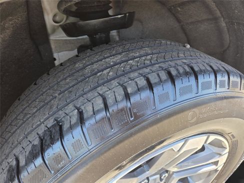 Used 2026 GMC Terrain Elevation FWD image 33