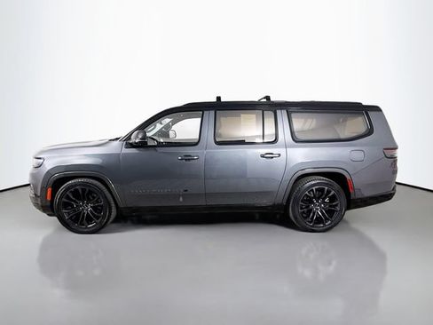 Used 2023 Jeep Grand Wagoneer L Series III w/ Quick Order Packagew 28T AWD/4WD image 4