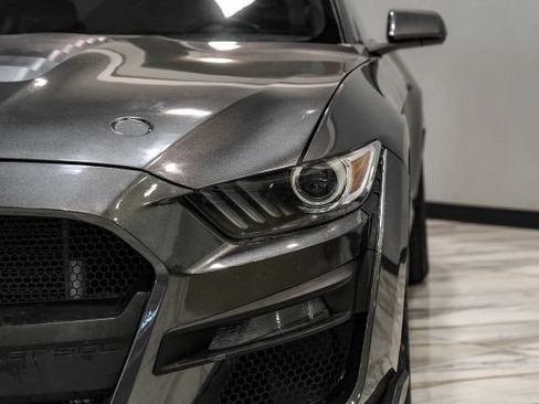 Used 2017 Ford Mustang Coupe RWD image 38