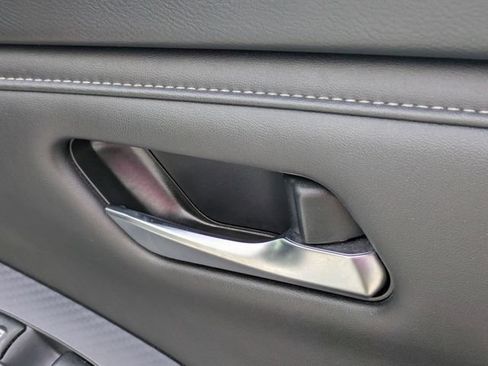 Used 2023 Nissan Sentra SV FWD image 30