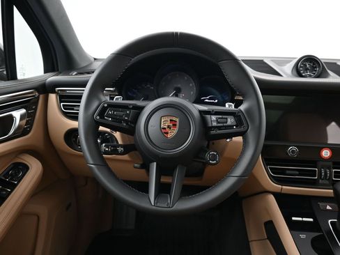Certified 2026 Porsche Macan S AWD/4WD image 13