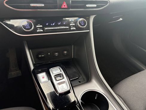 Used 2023 Hyundai Sonata SEL w/ Convenience Package FWD image 15