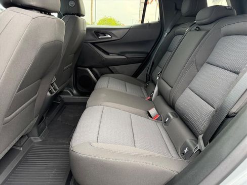 New 2026 Chevrolet Equinox LT w/ Midnight Edition FWD image 6