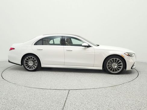 Used 2026 Mercedes-Benz S 580 4MATIC Sedan image 4