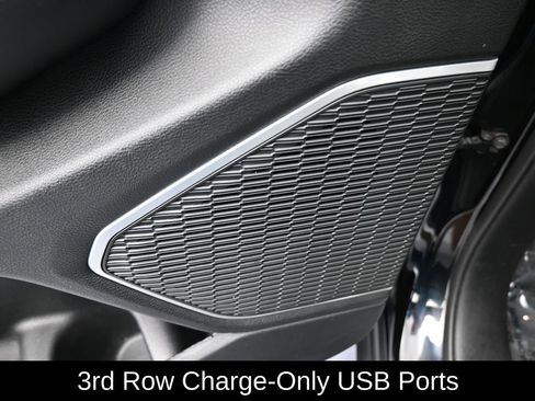 Used 2021 Jeep Grand Cherokee L Laredo w/ Luxury Tech Group I image 16