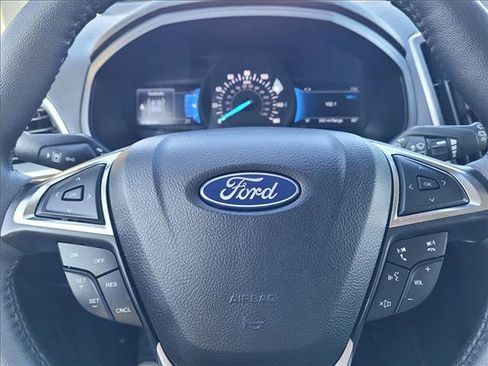 Certified 2024 Ford Edge SEL w/ Convenience Package AWD/4WD image 17