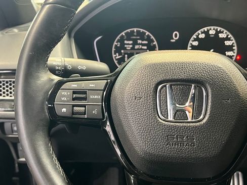 Used 2025 Honda Civic Sport image 24