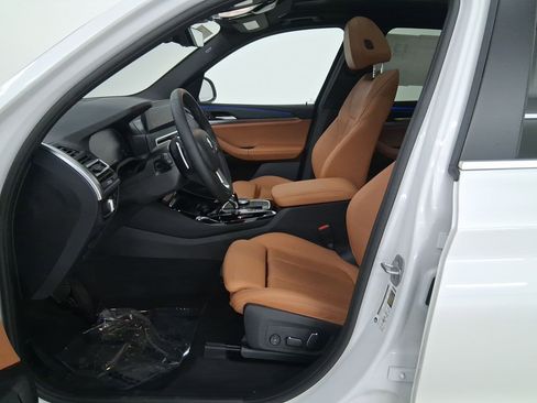 Used 2024 BMW X3 sDrive30i w/ Convenience Package w/ZPA image 5