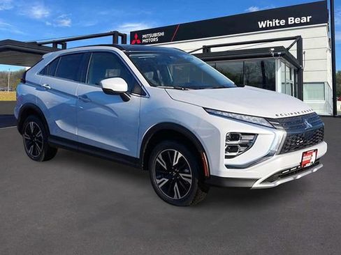 New 2026 Mitsubishi Eclipse Cross SE image 1