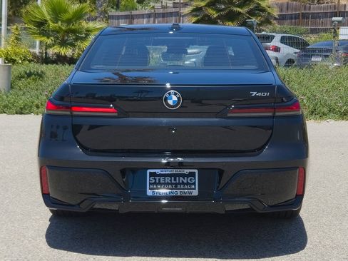 New 2026 BMW 740i w/ Premium Package RWD image 19