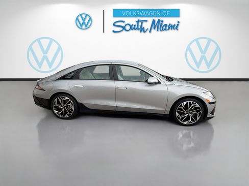 Used 2024 Hyundai Ioniq 6 SEL RWD image 8