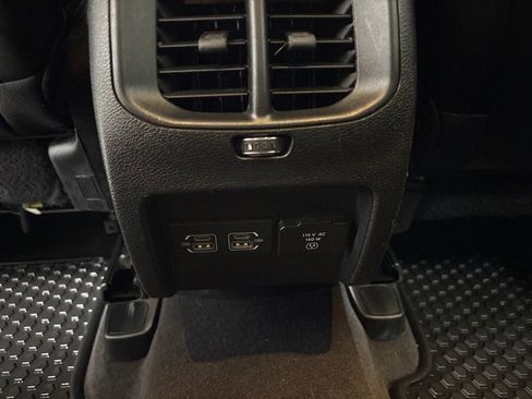 Used 2022 Jeep Cherokee Trailhawk AWD/4WD image 30