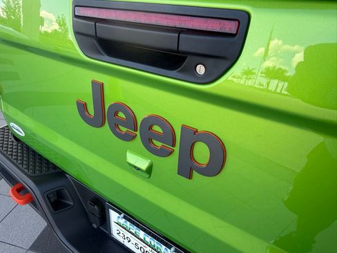 New 2025 Jeep Gladiator Mojave w/ Safety Group image 51