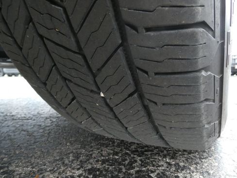 Certified 2022 Chevrolet Traverse RS AWD/4WD image 11