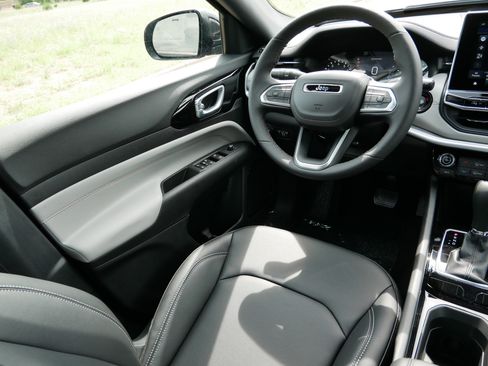 New 2026 Jeep Compass Limited AWD/4WD image 9